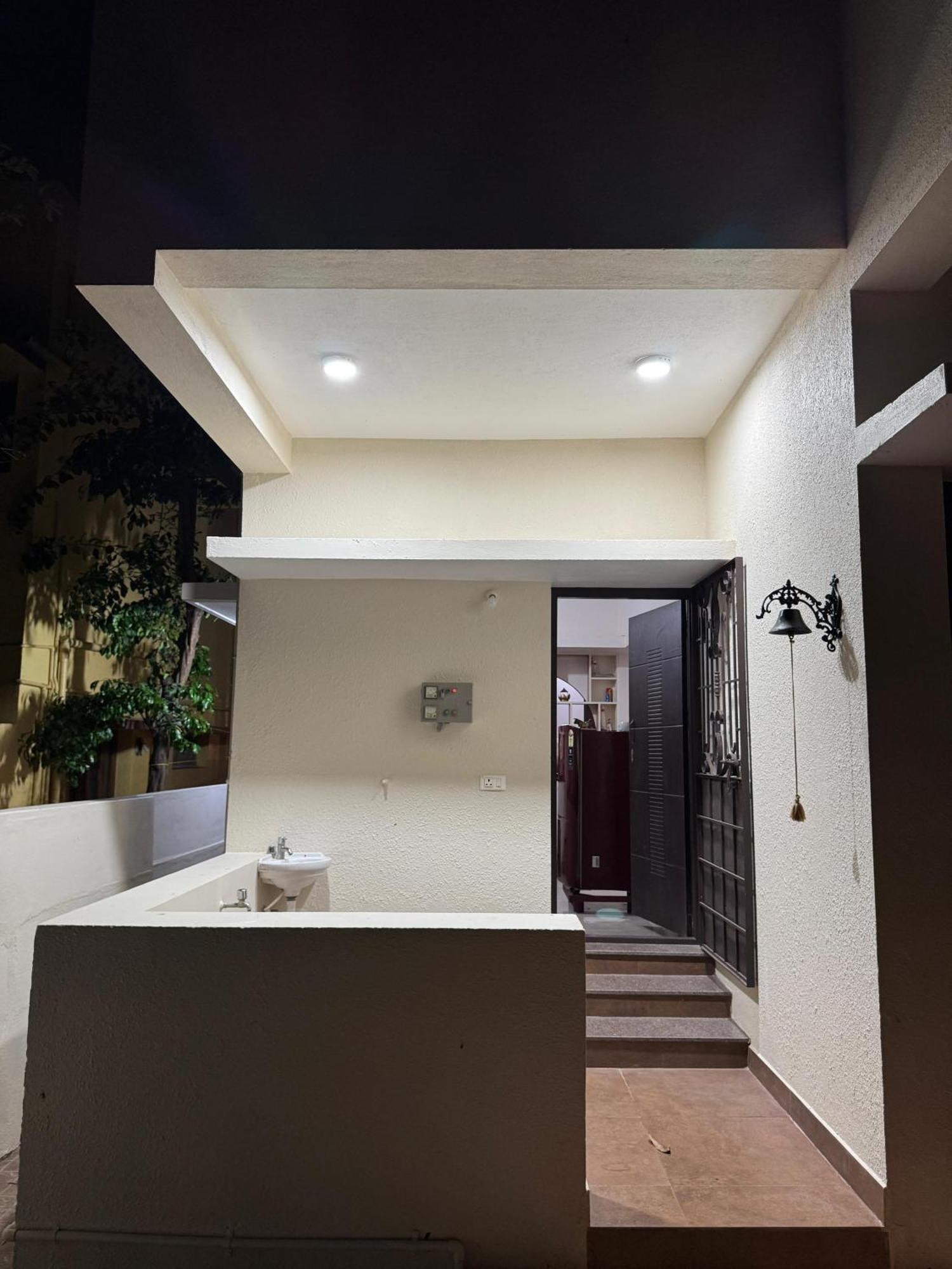 Home Stay At Sriram Villa Kumbakonam Extérieur photo