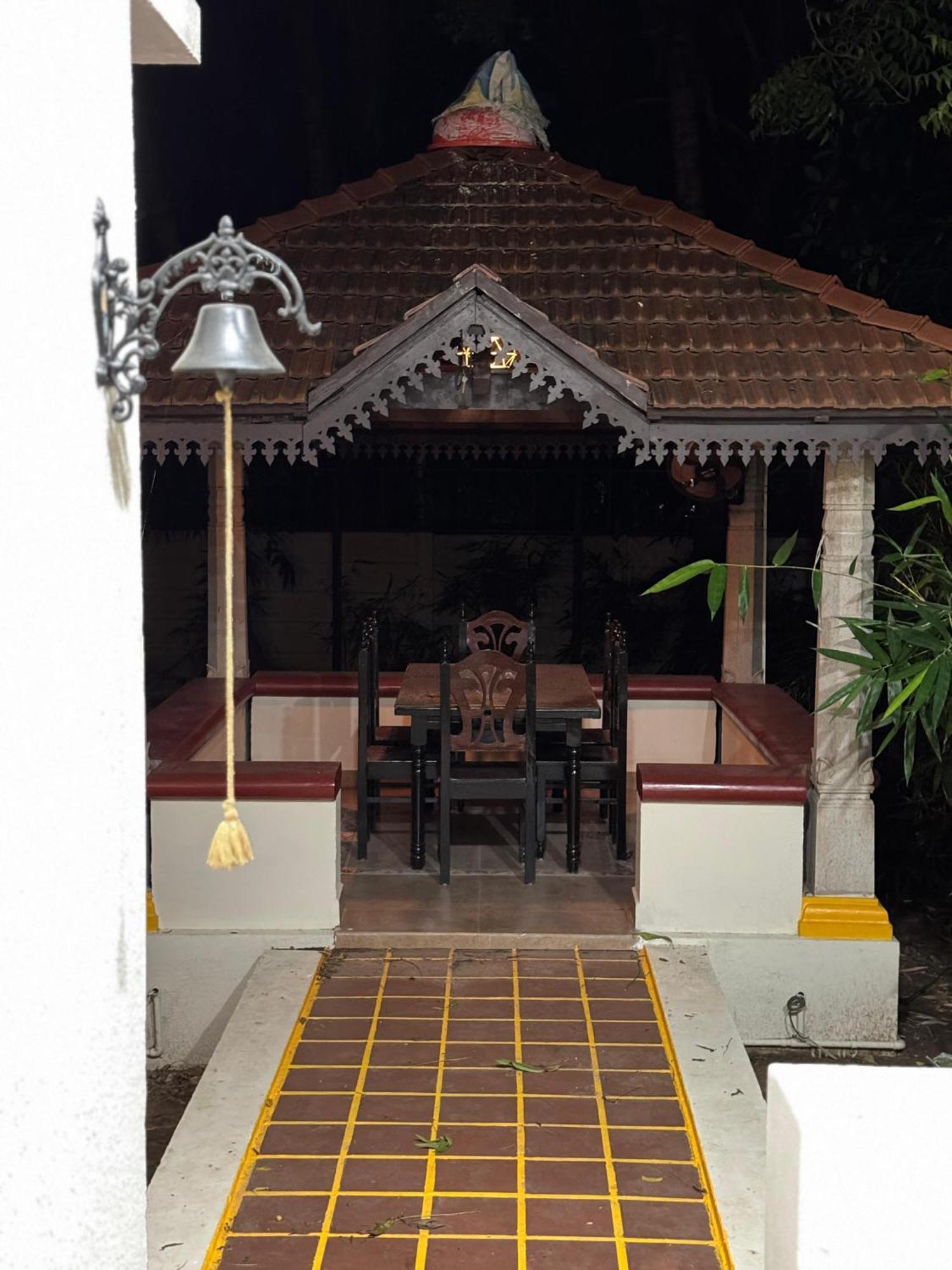 Home Stay At Sriram Villa Kumbakonam Extérieur photo